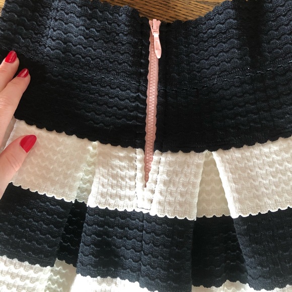 Girls from Savoy black & white stripe bell skirt - Picture 7 of 7